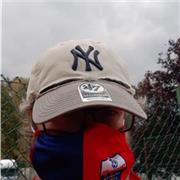 Molto portato per materie umanistiche (italiano, storia, geografia) oltre all'arte grafica